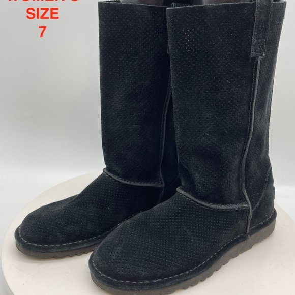 Ugg Gently preowned Women's Suede Black BOOTS SIZE 7 - Picture 1 of 8